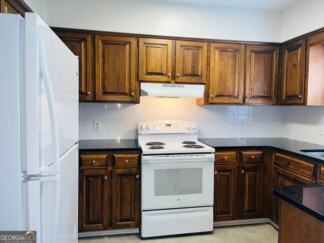 Building Photo - 207 Harwell Ave