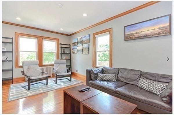 Building Photo - 36 Alleyne St