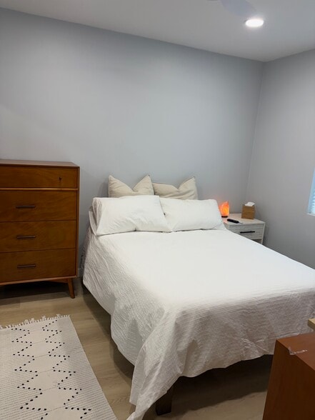 Building Photo - 11707 Atkinson Ave