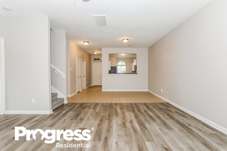 Building Photo - 12027 Fairquarter Ln