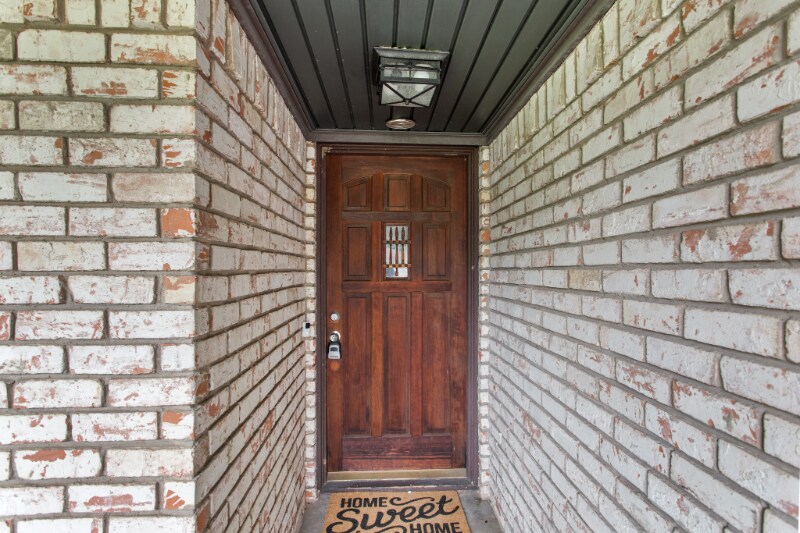 Building Photo - 1209 Randy Dr