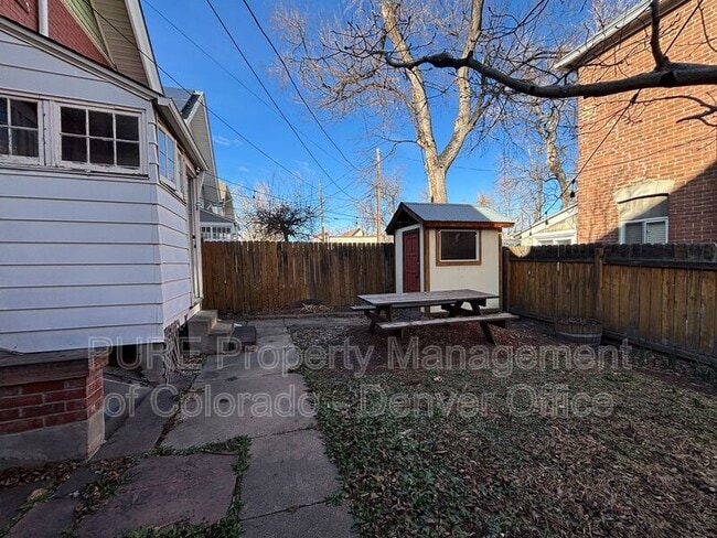 Building Photo - 1529 E 23rd Ave