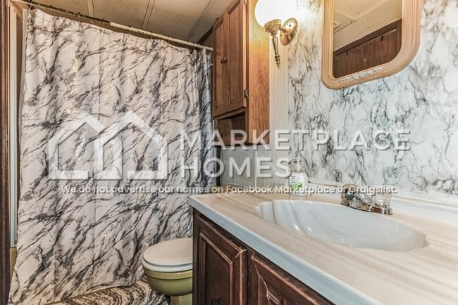 Building Photo - 4750 N County Rd 500 E