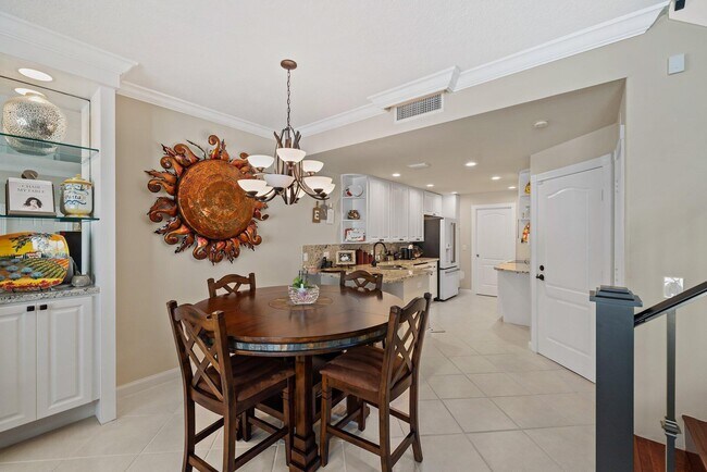 Building Photo - 2117 Tigris Dr