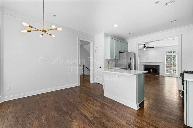 Building Photo - 12030 Stonebrook Cv