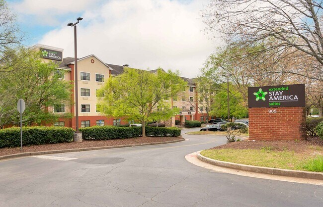 Building Photo - Furnished Studio-Atlanta - Perimeter - Crestline