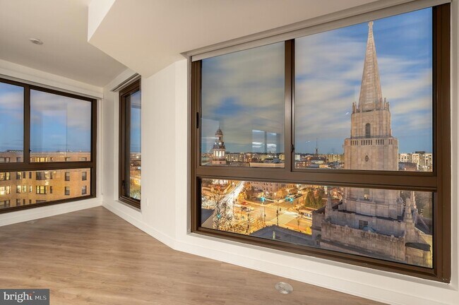 Building Photo - 1630 Columbia Rd NW