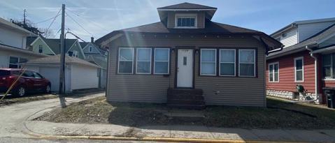 Building Photo - 1124 18th Ave