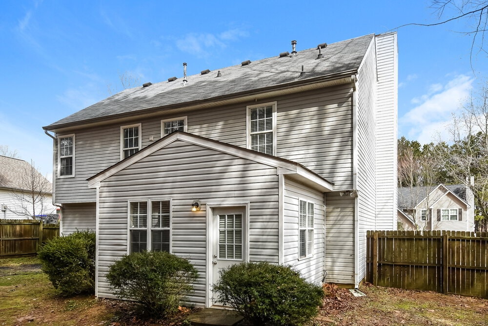 Building Photo - 3082 Sentinel Cir