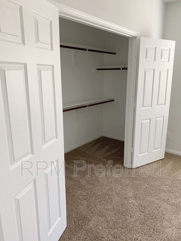 Building Photo - 3907 Lynnfield St