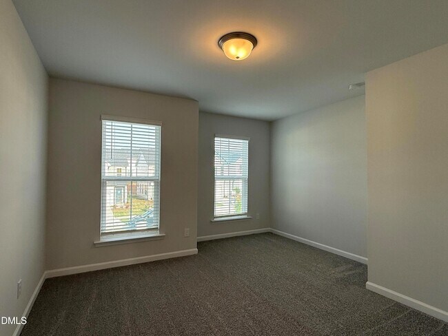 Building Photo - 5023 Reader Wy