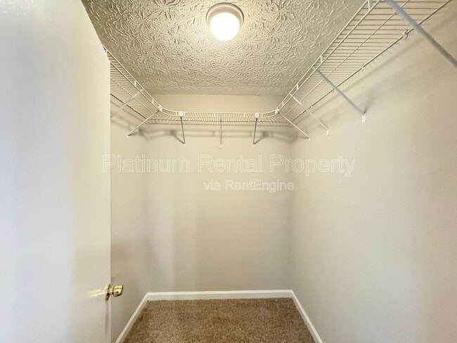 Building Photo - 3835 Mason Dr NW