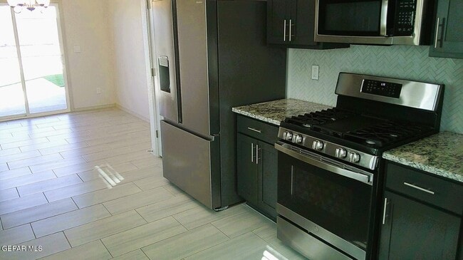 Building Photo - 7441 Norte Mesa Ln