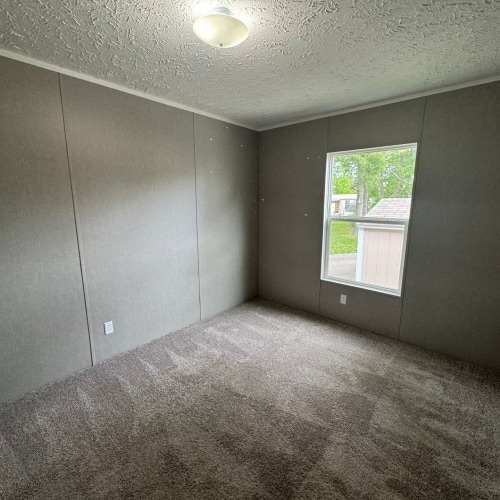 Building Photo - 2800 W Memorial Dr