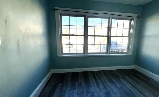 Building Photo - 58 Agawam St