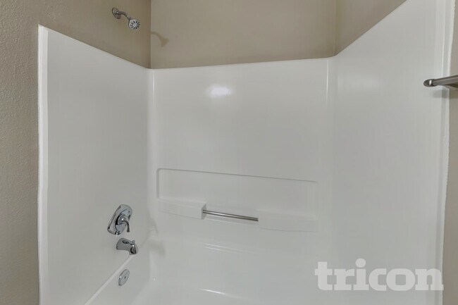 Building Photo - 7771 Mistflower Ln