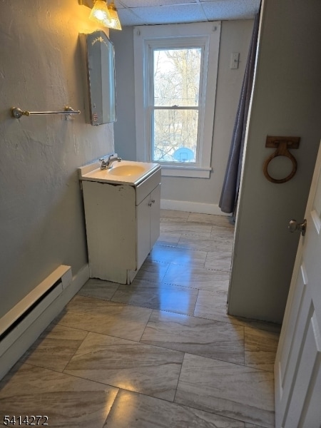 Building Photo - 8 Center St