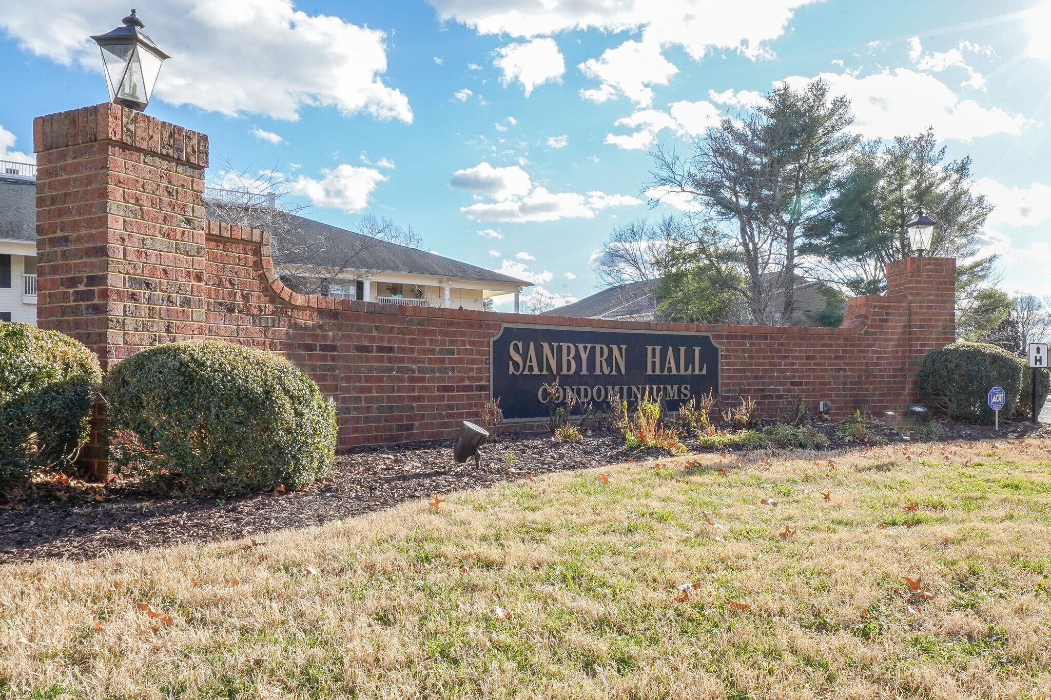 Building Photo - 1280 Middle Tennessee Blvd