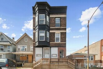 Building Photo - 9710 S Ave L
