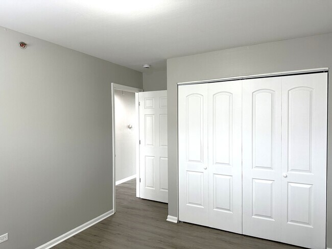 Building Photo - 8635 84th Ct