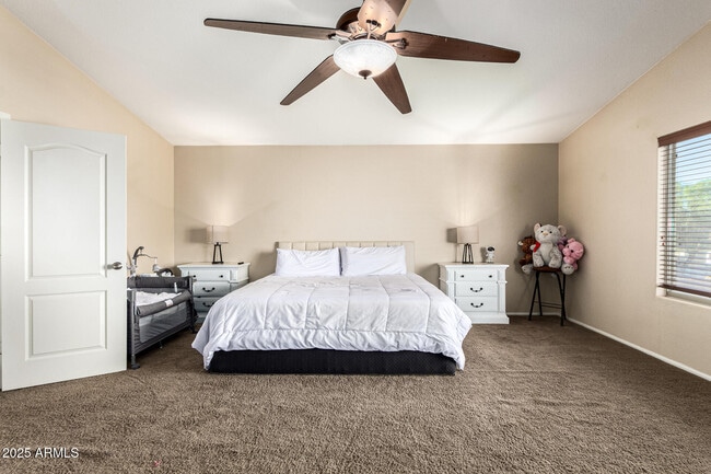 Building Photo - 3864 E Mine Shaft Rd