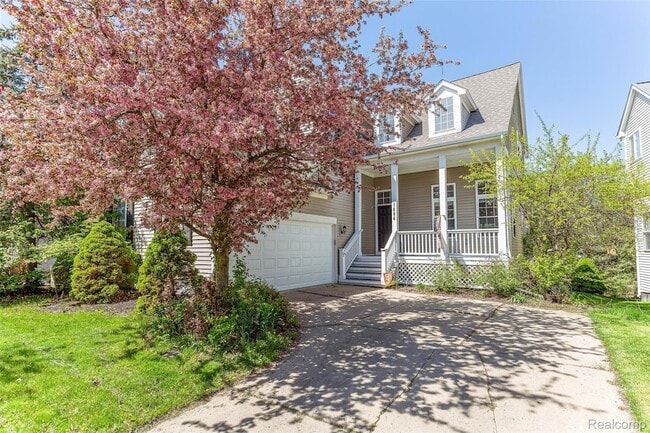 Building Photo - 1484 Chapleau Dr
