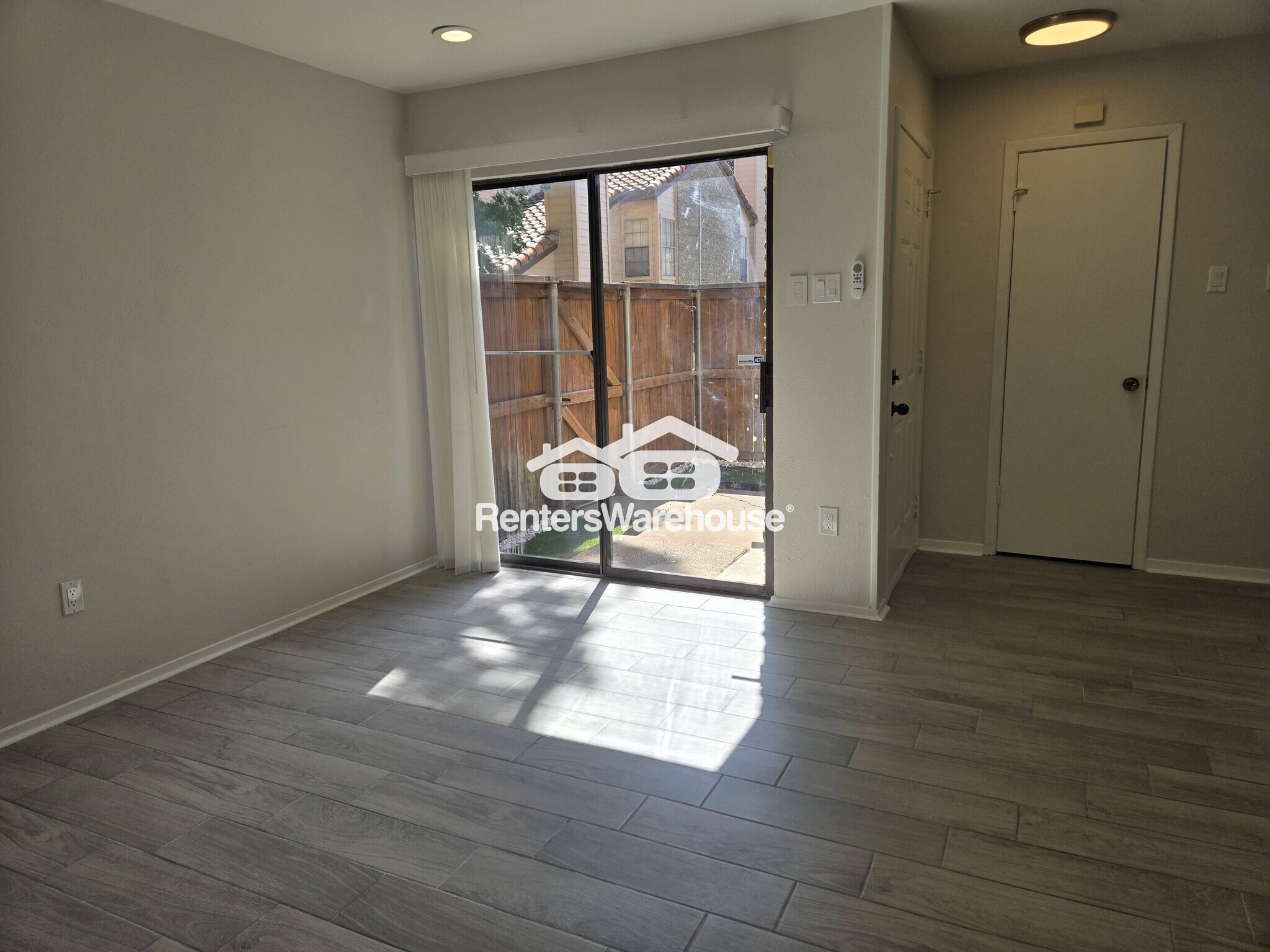 Building Photo - 5626 Preston Oaks Rd