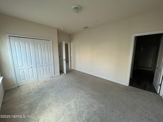 Building Photo - 4958 Key Lime Dr