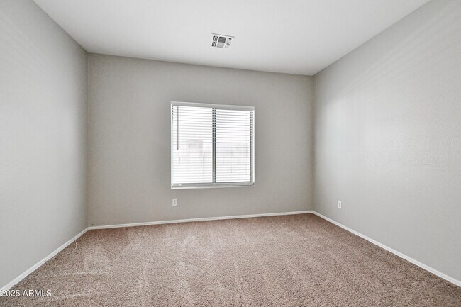 Building Photo - 3632 W St Charles Ave