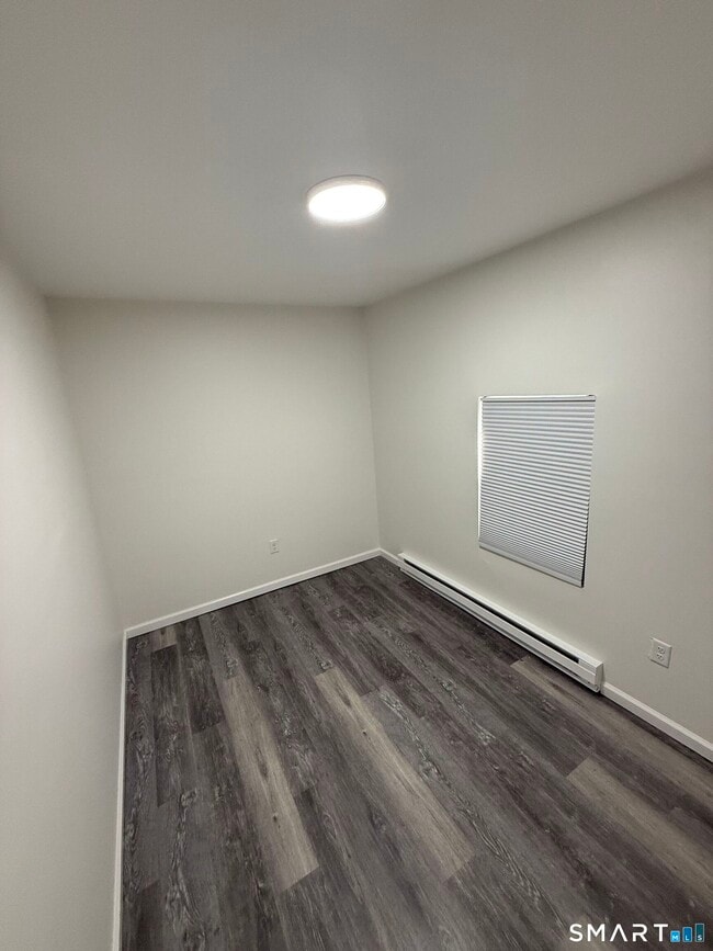 Building Photo - 38 New Haven Ave