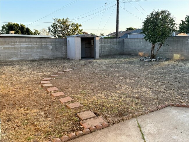 Building Photo - 12660 Yorba Ave