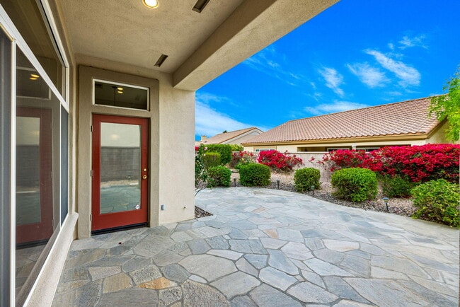 Building Photo - 78462 Palm Tree Ave