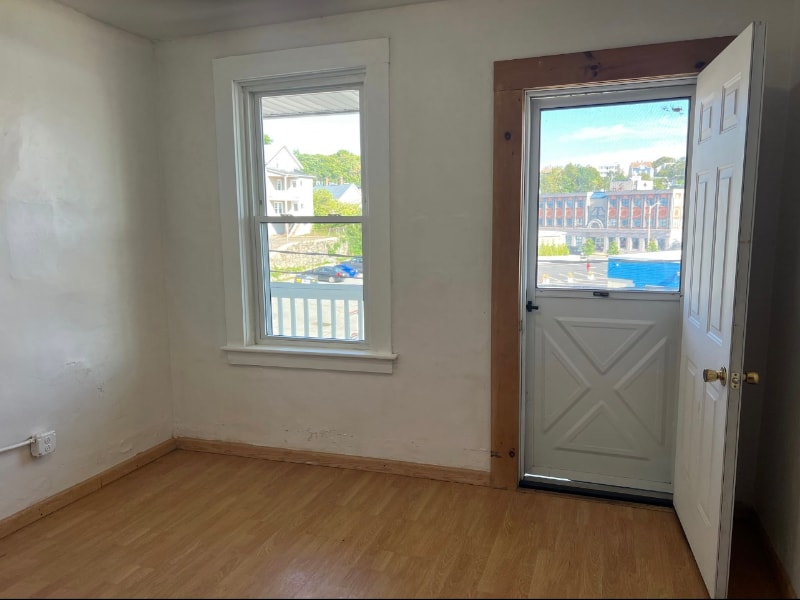 Building Photo - 60 Rathbun St