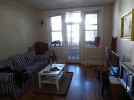 Building Photo - 41 Ashford St