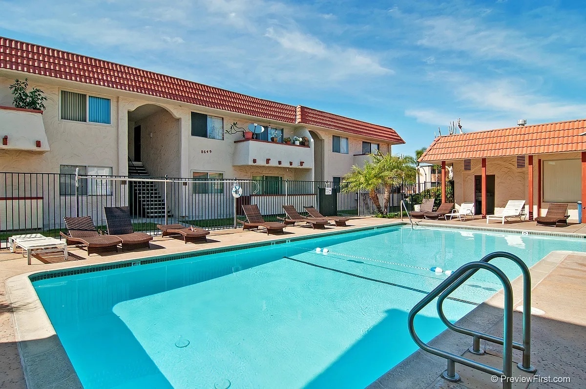 Pool - 8609 Lake Murray Blvd