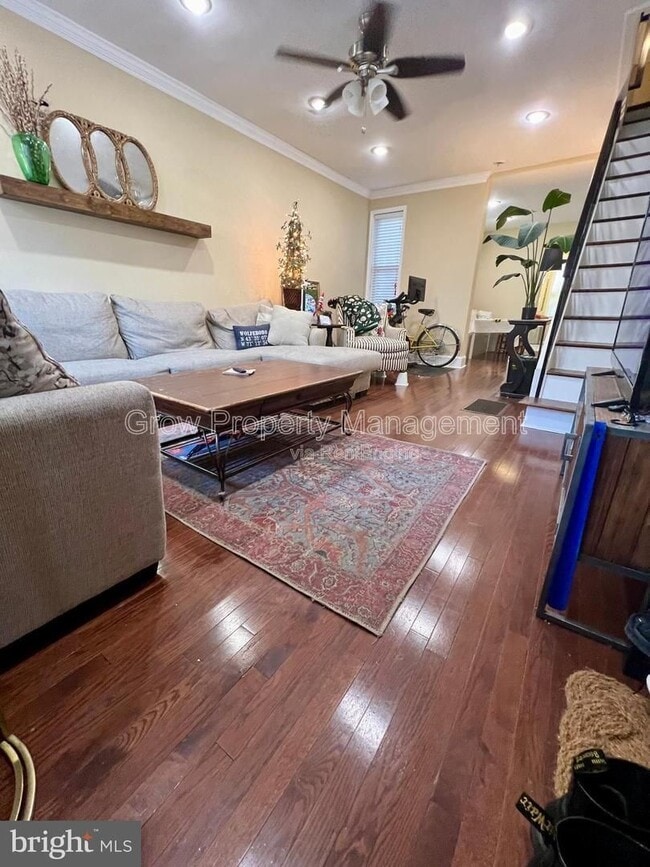 Building Photo - 2441 S Philip St