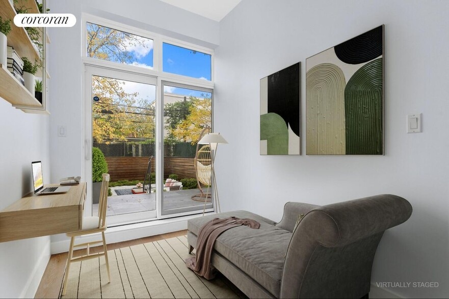 Building Photo - 65 Bainbridge St.