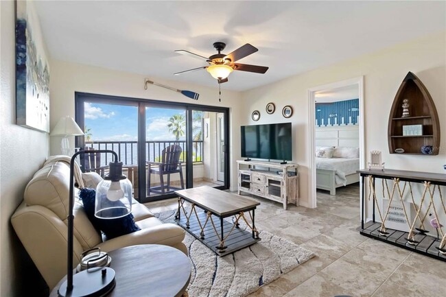Building Photo - 1500 Park Beach Cir