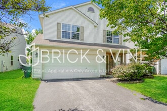 Building Photo - 3879 Liriope St