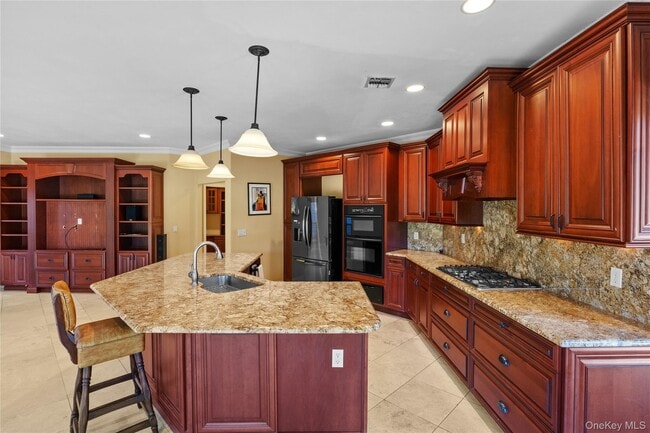 Building Photo - 169 Hamlet Dr