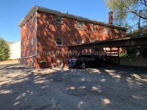 Building Photo - 114 Espanola Ave