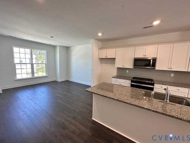 Building Photo - 6996 Leire Ln