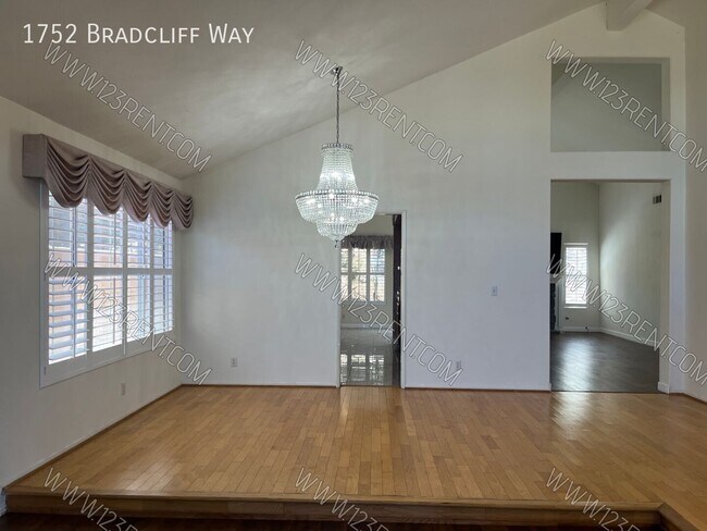Building Photo - 1752 Bradcliff Way