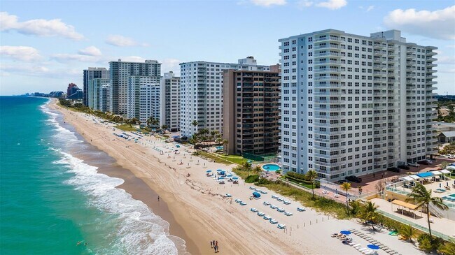 Building Photo - 3850 Galt Ocean Dr