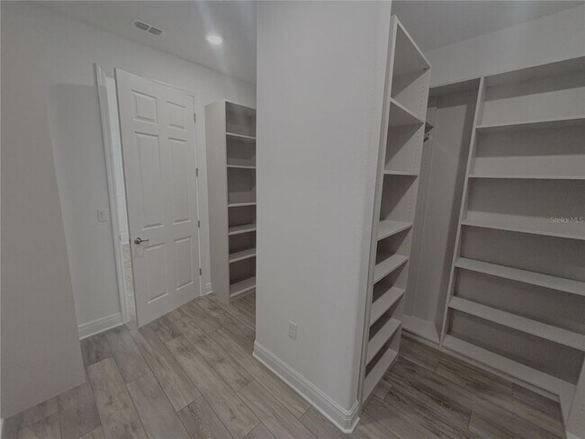 Building Photo - 9764 SW 81st Ln