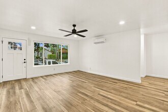 Building Photo - 2735-2737 Teresita St.