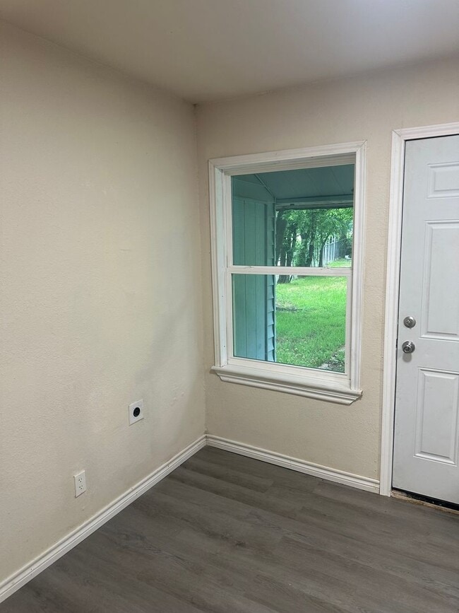 Building Photo - 2bd/1ba in Killeen