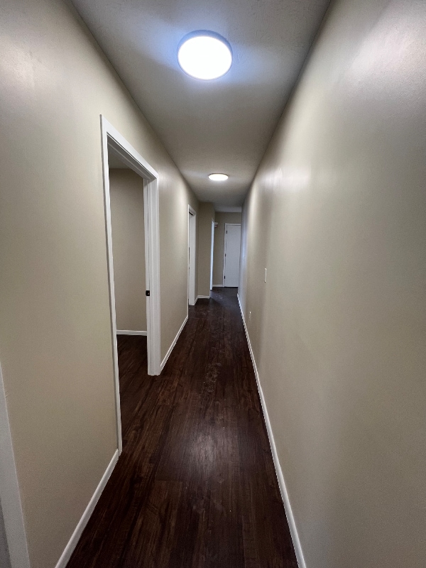 Building Photo - 508 E Broad St