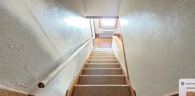 Building Photo - 1024 N Main St