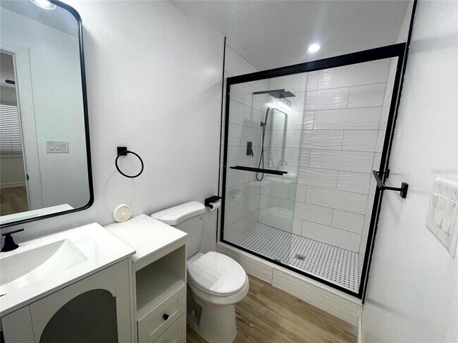 Building Photo - 3717 Belmont Blvd